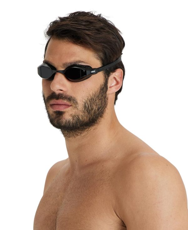 arena Air-Speed Anti-Fog Wettkampf Schwimmbrille Unisex für Erwachsene, Schwimmbrille mit breiten Gläsern, UV-Schutz, 3 austauschbare Nasenstege, Air-Seals Dichtungen Sale